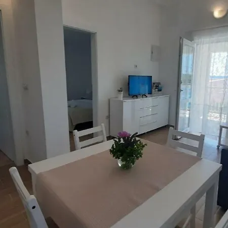 Apartman S Pogledom Zdrelac Exterior photo