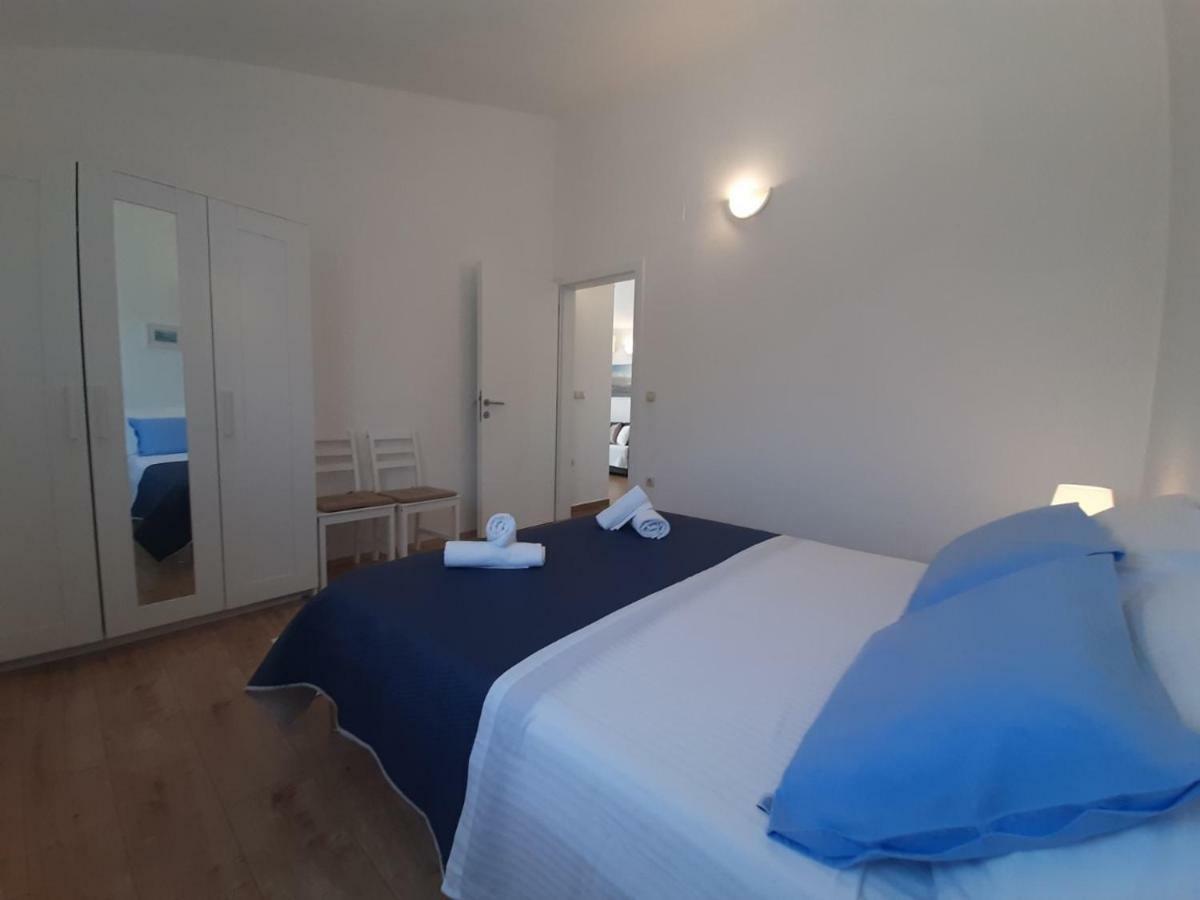 Apartment S Pogledom *