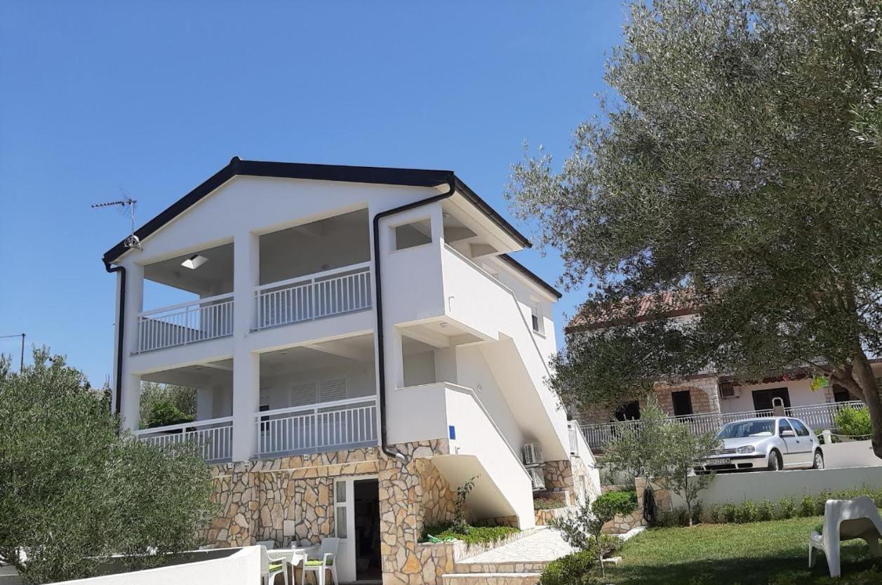 Apartment S Pogledom *